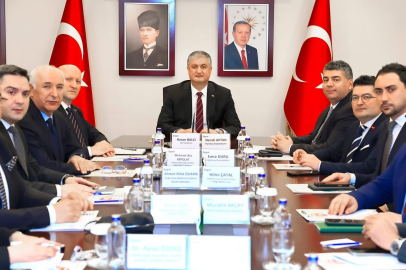 Karataş’ta sahil iyileştirme çalışmaları masaya yatırıldı