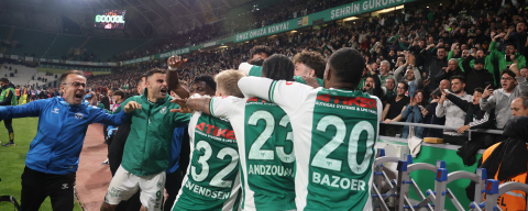 Konyaspor uzatmada güldü: Fenerbahçe kupaya veda etti