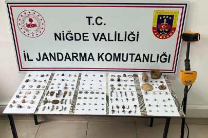Niğde'de jandarmadan tarihi eser operasyonu: 145 parça eser ele geçirildi