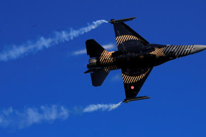 SOLOTÜRK’ten 23 Nisan öncesi Antalya semalarında nefes kesen prova