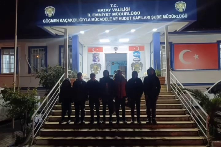 Hatay'da göçmen kaçakçılığı operasyonu 2 organizatör tutuklandı 3