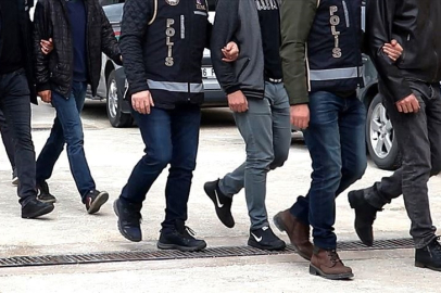 İzmir'de okul saldırısı hazırlığı iddiasına 8 gözaltı