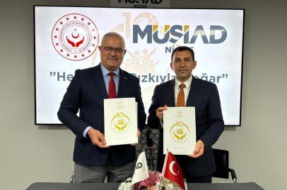 Niğde'de evlenen gençlere çifte destek: Hem faizsiz kredi hem de bebek paketi imkanı