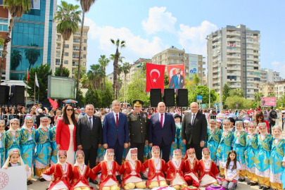 Adana’da 23 Nisan Ulusal Egemenlik ve Çocuk Bayramı coşkuyla kutlandı