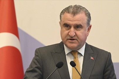 Bakan Bak’tan Galatasaray mesajı! Derbi öncesi tansiyon yükseldi