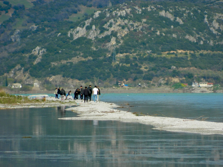 VEDAT YEĞEN: "YAKLAŞIK 1,5 KİLOMETRELİK BİR OLUŞUM SÖZ KONUSU"