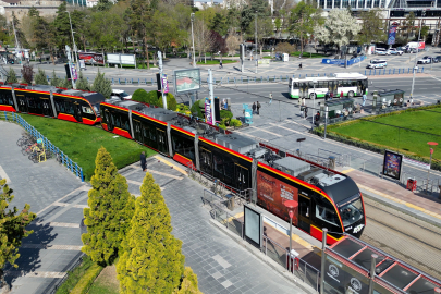 Kayseri’de 23 Nisan’a özel tren seferleri! Başkan Büyükkılıç'tan çocuklara unutulmaz bayram hediyesi