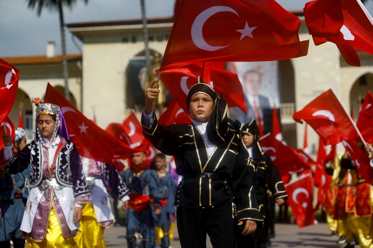 Mersin'de 23 Nisan Ulusal Egemenlik ve Çocuk Bayramı kutlandı