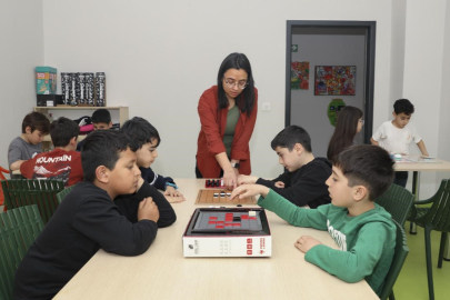 Mersin’de çocukların yeni gözdesi: Mezitli Çocuk Kampüsü’nde ücretsiz ve teknoloji odaklı eğitimler