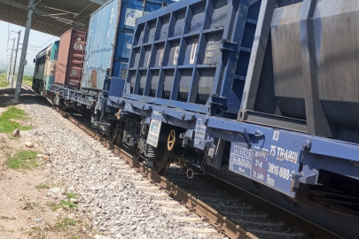 Osmaniye Toprakkale'de yük treninin çarptığı yaya ağır yaralandı