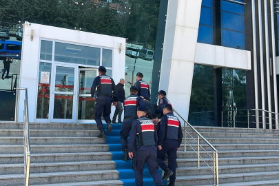 Burdur'da "Evleneceğim kadını teslim etmezseniz saldırı büyük olacak" diyen şüpheli jandarma ekiplerince yakalandı