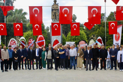 Adana’da Dünya Veteriner Hekimler Günü kutlandı