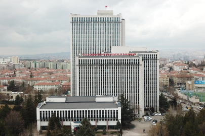 Çalışma ve Sosyal Güvenlik Bakanlığından maaşlarını alamayan maden işçileriyle ilgili açıklama