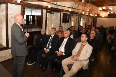 85 yıllık eğitim mirası yeniden gündemde: Köy Enstitüleri Mersin’de anlatıldı