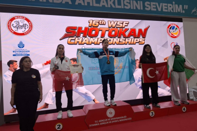 Milli sporcu Merve Kazan WSF Dünya Shotokan Karate Şampiyonası’nda dünya 2’ncisi oldu