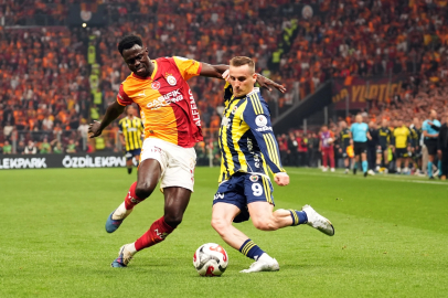Trendyol Süper Lig: Galatasaray: 3 - Fenerbahçe: 0 (Maç sonucu)