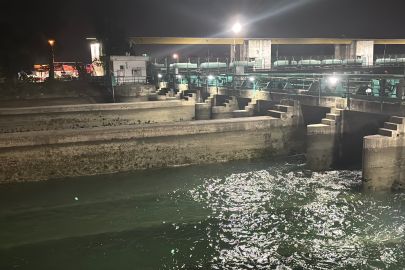 Adana'da nehre düşen genç hayatını kaybetti