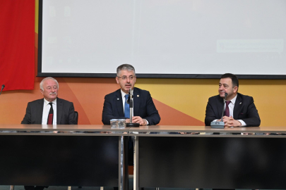 Kayseri’de Kariyer Günleri heyecanı! Şaban Çopuroğlu "Türkiye Yüzyılı" vizyonunu anlattı