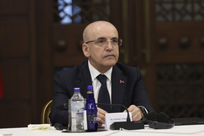 Mehmet Şimşek'ten tarihi vergi reformu: İhracatçıya tek haneli vergi ve 20 yıllık muafiyet dönemi başlıyor