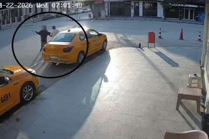 Satırla katledilmekten anlık hamleyle kurtulan taksici: O hamleyi yapmasaydım şu an hayatta değildim