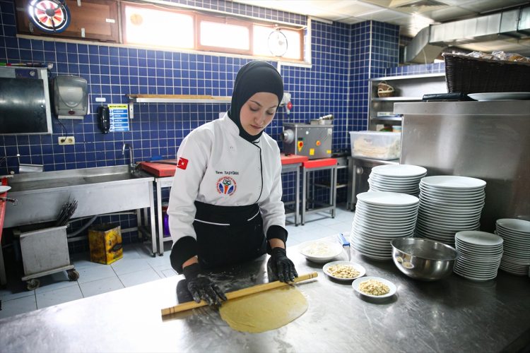 GENÇ YETENEKLER ULUSLARARASI ARENAYA HAZIRLANIYOR