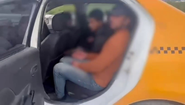 Hatay'da ticari taksiyle göçmen kaçıran 2 sürücüye 334 bin 500 TL ceza 2