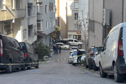 Kağıthane'de polis kendine saldıran gençler kaçınca havaya uyarı ateşi açtı