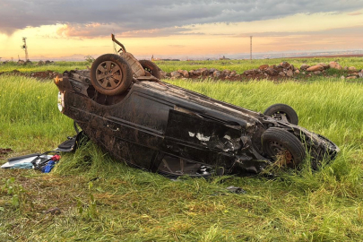 Takla atan araçtan 10 kişi çıktı: Diyarbakır’da akılalmaz kaza