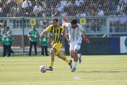 Adana 01 FK evinde Elazığspor'a 4-2 mağlup oldu: Tur şansı rövanşa kaldı