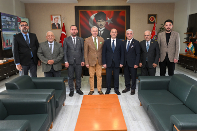 Çukurova Gazeteciler Cemiyeti Yönetim Kurulu Adana Emniyet Müdürü Arıkan’ı ziyaret etti