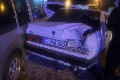 Osmaniye Düziçi'nde üç aracın karıştığı zincirleme trafik kazası: 2 yaralı