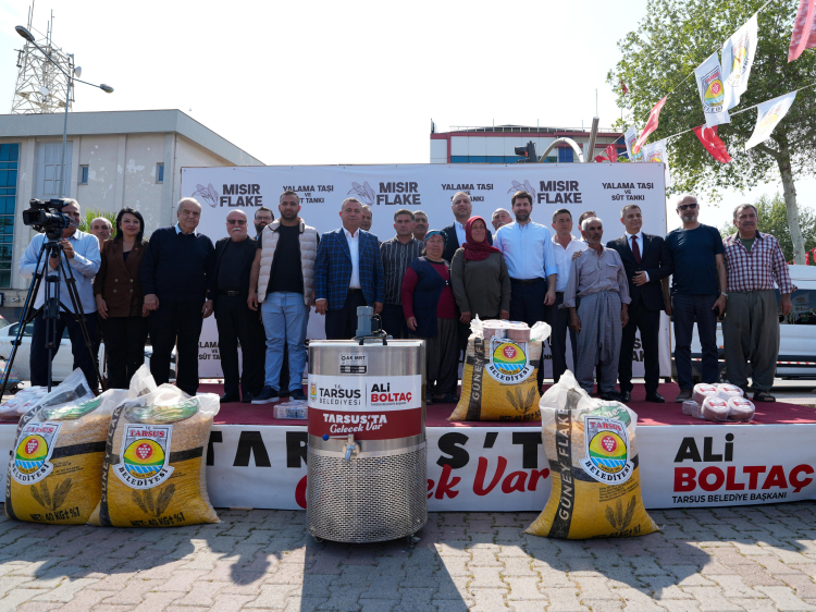 Tarsuslu hayvancılara hibe desteği 80 ton yem ve ekipman dağıtıldı 2