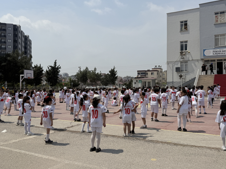 Tarsuslu miniklerden Arda Güler’e ay-yıldızlı formalarla özel davet 2