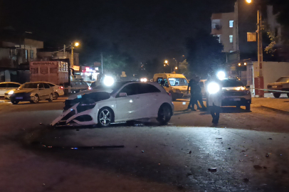 Adana'da zincirleme kaza: 1 ölü, 4 yaralı
