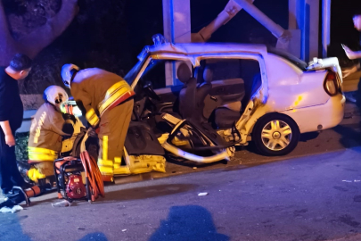 Hatay'da otomobil ile hafif ticari araç çarpıştı: 7 yaralı