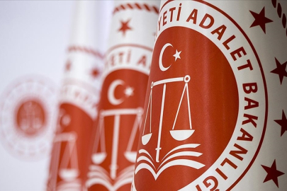 İstanbul Ataşehir'de kendini hakim, savcı olarak tanıtan ve tehdit savuran şahıs hakkında soruşturma başlatıldı