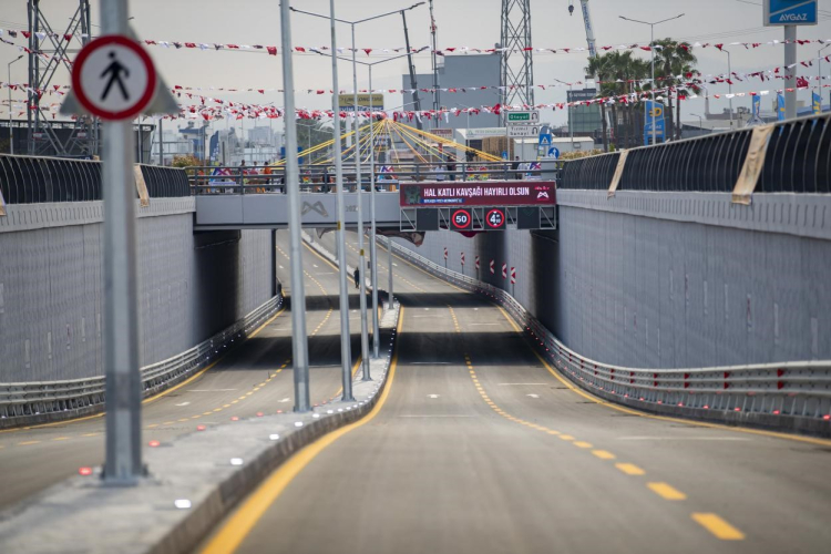 Mersin Hal Katlı Kavşağı hizmete girdi Trafik sorununa 750 milyon liralık çözüm 2