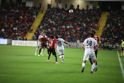 Trendyol Süper Lig: Gaziantep FK: 0 - Beşiktaş: 2 (Maç sonucu)