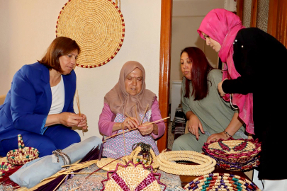 Anneler Günü öncesi duygulandıran buluşma: 66 yıllık usta evinde ziyaret edildi