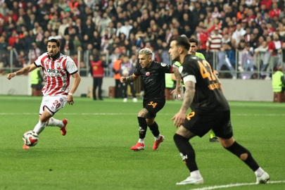 Samsunspor Galatasaray’ı farklı geçti: 4-1