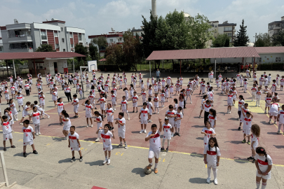 Tarsuslu öğrencilerden Arda Güler’e “10 numara” davet! Milli yıldızdan duygulandıran yanıt