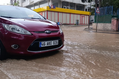 Maraş’ta şiddetli yağış hayatı olumsuz etkiledi: Su taşkınları ve toprak kaymaları yaşandı