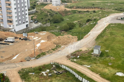 Sarıçam’da şiddetli yağış! Yollar göle döndü