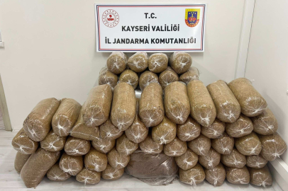 Yahyalı’da jandarmadan kaçak tütün operasyonu: 285 kilo ele geçirildi!