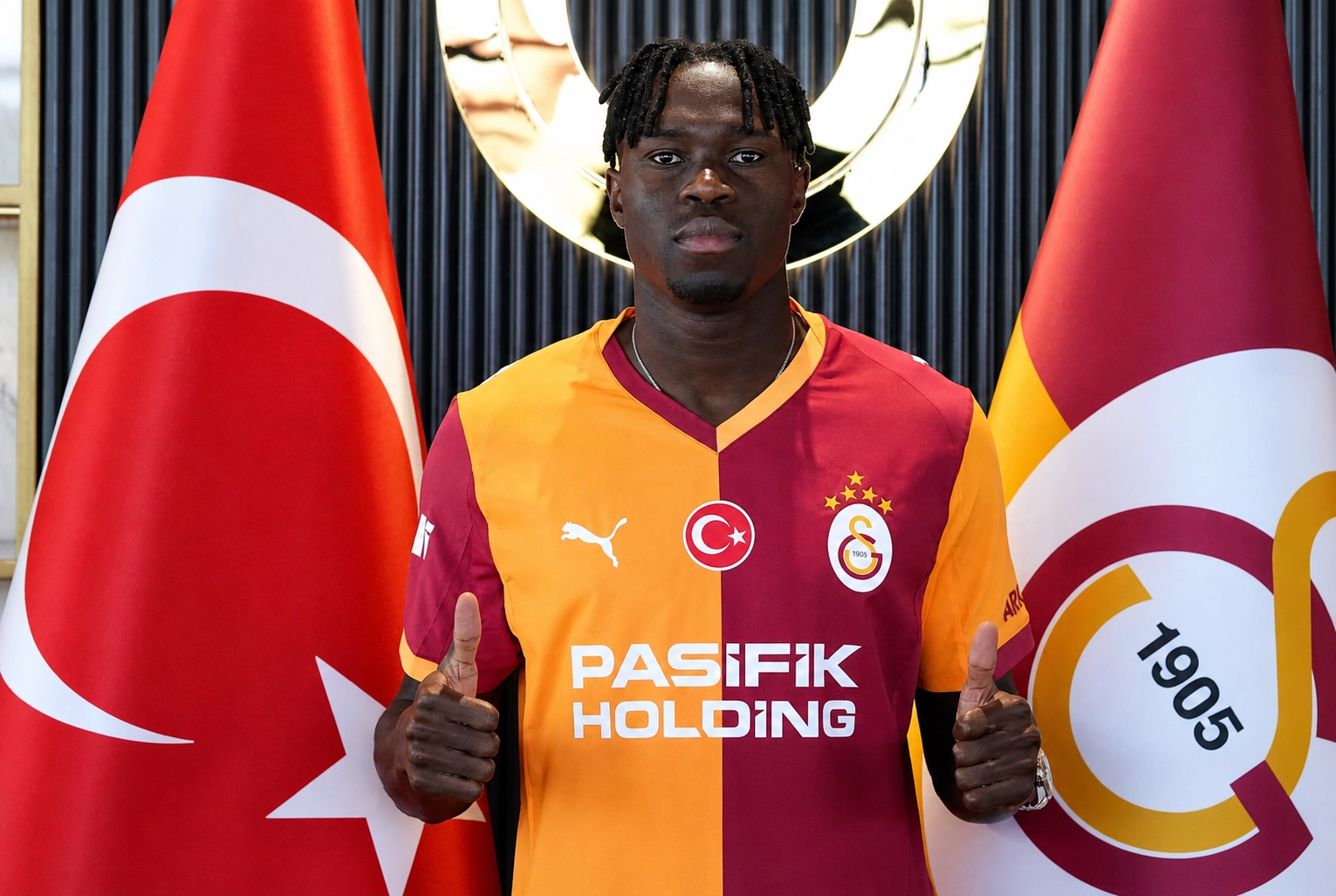 Galatasaray Wilfried Singo transferinde maliyet krizi yaşıyor