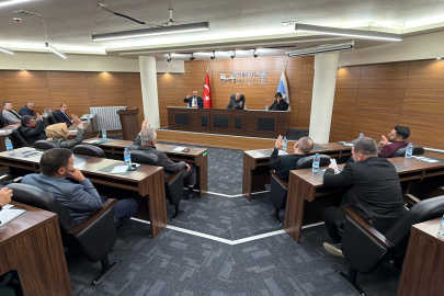 Hacılar Belediye Meclisi'nden 5 önemli karar: Yaz dönemi şantiye alanına dönecek