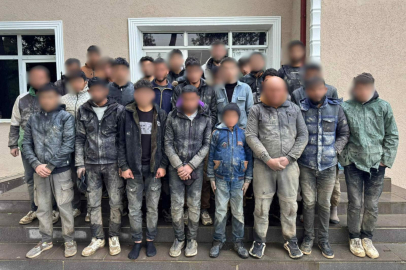 Hatay’da 37 kaçak göçmen yakalandı