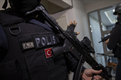 İstanbul merkezli 5 ilde çete operasyonu: 63 şüpheli gözaltında