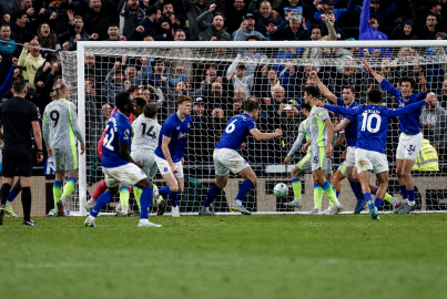 Manchester City liderlik koltuğundan indi: Everton deplasmanında 6 gollü eşitlik