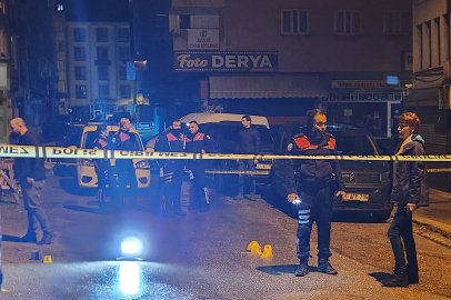 Sevgilisinden ayrılıp alkol alan şahıs etrafa rastgele ateş etti